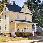 Charming Salisbury Getaway w/ Grill & Fire Pit!