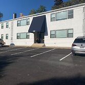 West Taylor Run Hotel