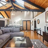 Pu'ukala Sunset Estate W/ Amazing Ocean Views! 3 Bedroom Home by RedAw