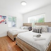 Amazing House With Pool Coral Gables