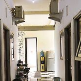 OYO Life 92922 Kost Bu Mala 1 Syariah