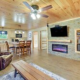 Cozy Cable Cabin Rental - Pet Friendly!