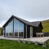 Luxurious Cabin | 3 Br | Scenic Village