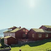 Breathtaking View | 4-Br Home | Scenic Village