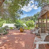 Cozy Escondido Escape Near Hiking & Downtown!