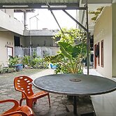 SPOT ON 92498 Fanni Homestay