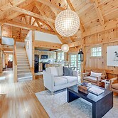 Peaceful Vacation Rental w/ Deck: 5 Mi to Cashiers