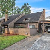 Centrally Located 4br Stonecrest Condo 4 Bedroom Condo by Redawning