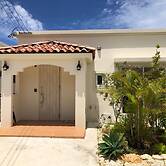 Bears Stay Kumejima Villa