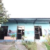 OYO 93121 Abi Bungalow & Hostel