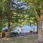 Silver Creek Vacation Rental on Mayfield Lake!