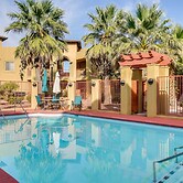 Inviting Las Cruces Condo < 1 Mi to Mesilla Plaza!