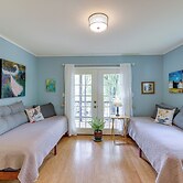 Lakefront Cottage by Little Golden Gate Bridge
