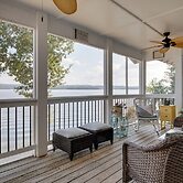 Guntersville Lake Access: Scottsboro Home