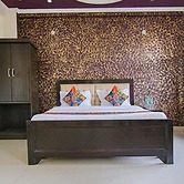 Fabhotel Cp Palace