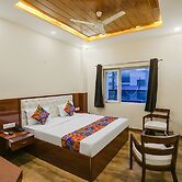 Fabexpress Trijal Inn