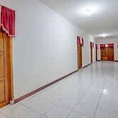 Collection O 92897 Hotel Intan Near Kantor Syahbandar Bawean