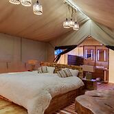 Glamping Kenya Mt. Kenya Lodge