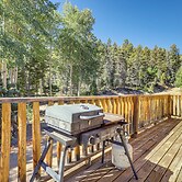 Serene Amalia Cabin w/ Deck & Mountain Views