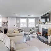 Lovely Dennis Cottage - Walk to Beach!