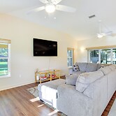 Pet-friendly Fort Pierce Home w/ Screened Porch!