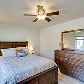 Gold Canyon Vacation w/ Private Patio & Fire Pit!