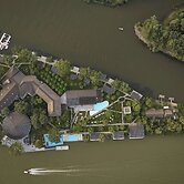 Lebada Luxury Resort & Spa