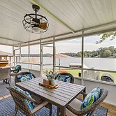 Lake Martin Retreat w/ Private Dock & Boat Launch