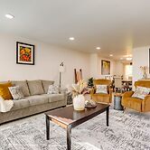 Redmond Vacation Rental ~ 16 Mi to Seattle!