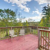 Charming Putney Home: Porch, Grill & Hiking Trails