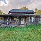 Cozy Adirondack Cabin Retreat in West Chazy!