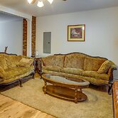 Centrally Located New Jersey Home w/ Private Yard