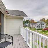 Pet-friendly Auburn Apartment w/ Balcony!