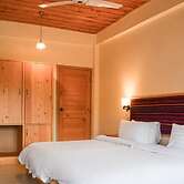 Roomy Hindukush Sarai