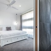 Luxe Home by the BnB Collection