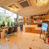 Hotel The Grand Dewan