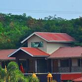 Shrubbery Palms Resort