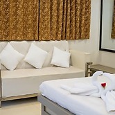 Shrubbery Palms Resort