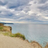 Oceanfront Port Angeles Home w/ Mountain View!