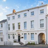 Lonsdale House Boutique Apartments