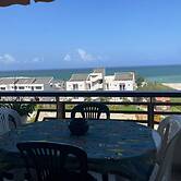 1 Bed Flat - Sleeps 2 - Pets - Pool - Smoking