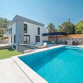 Seaview Villa with pool Vanja