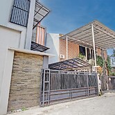 OYO 93209 Guest House Cemara 3