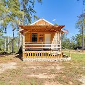 Quaint Abbeville Cabin Studio w/ Gas Grill!