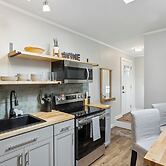 Pet-friendly Kent Vacation Rental, Walk to Lake!
