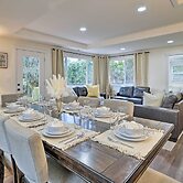 Deck + Game Room: Redmond Home ~ 17 Mi to Seattle