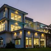 Bliss Farm Stay- Hilltop