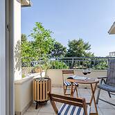 Beachfront apartment Milan with balcony