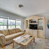 Pet-friendly Venice Vacation Rental, 3 Mi to Beach
