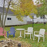 Harmony Home w/ Fire Pit: 5 Mi to Niagara Cave!